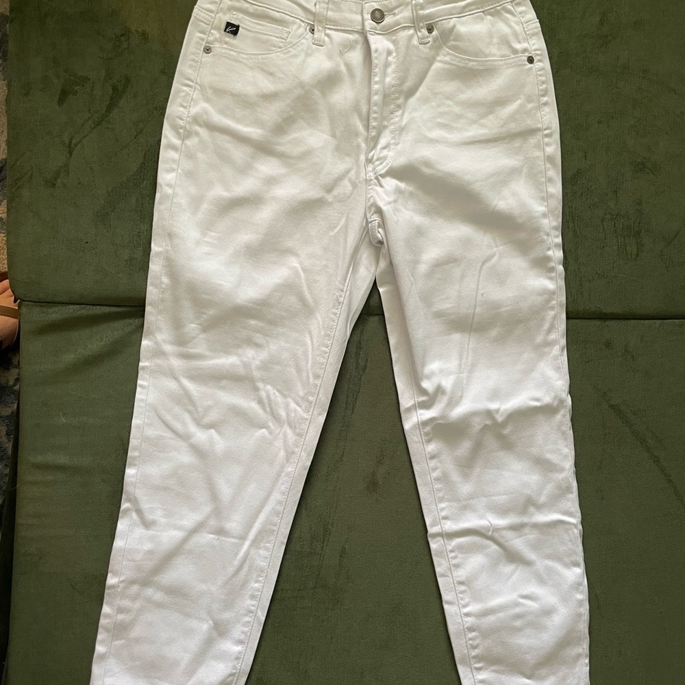 White KanCan Skinny Jeans